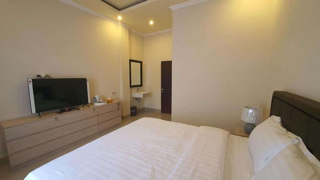 Grand Puri Hotel Batununggul Zewnętrze zdjęcie