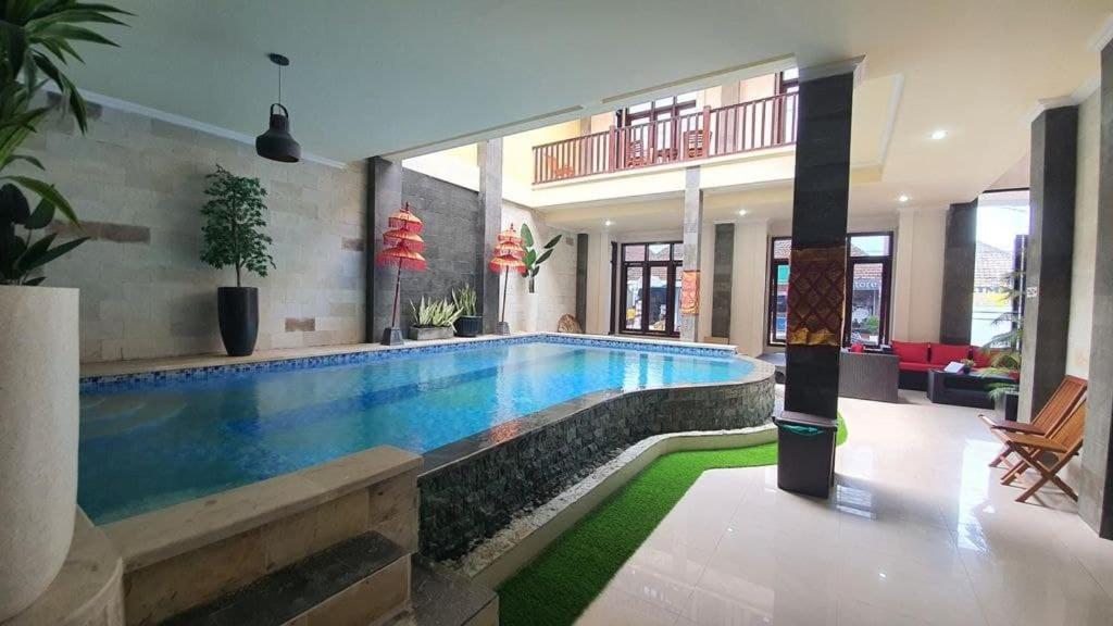 Grand Puri Hotel Batununggul Zewnętrze zdjęcie